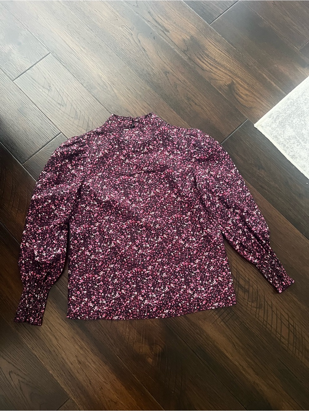 Floral Mock Neck Blouse in Plum